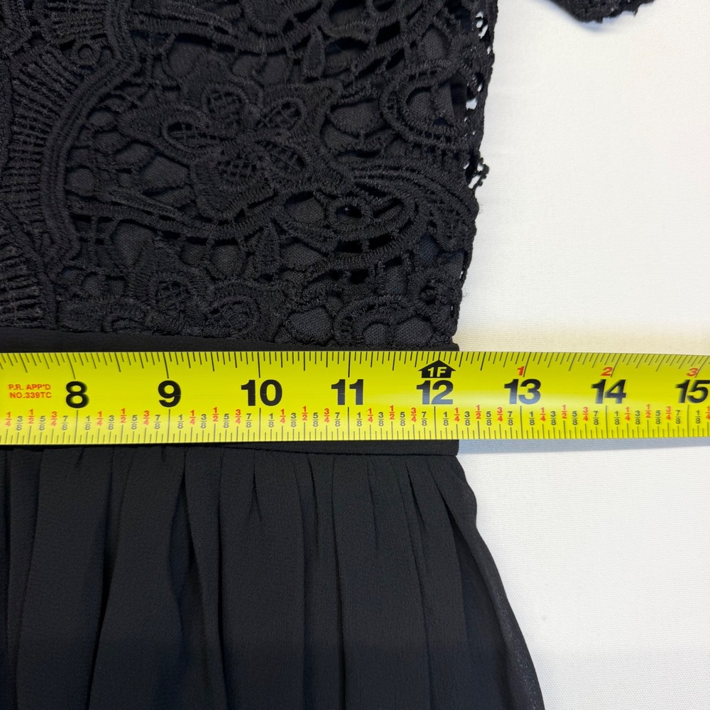 Lulus Black Lace Fit & Flare Cocktail Dress Scalloped V Neck Party XS - Picture 9 of 9